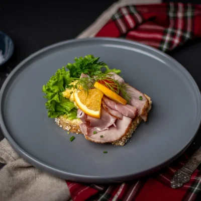 Juleskinke/eggerøresmørbrød